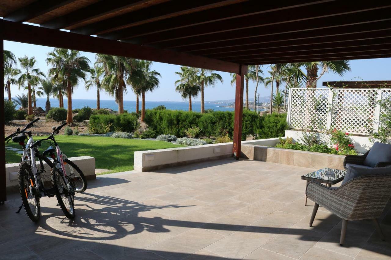 Yulya Villa By Taimoura Paphos Exterior foto